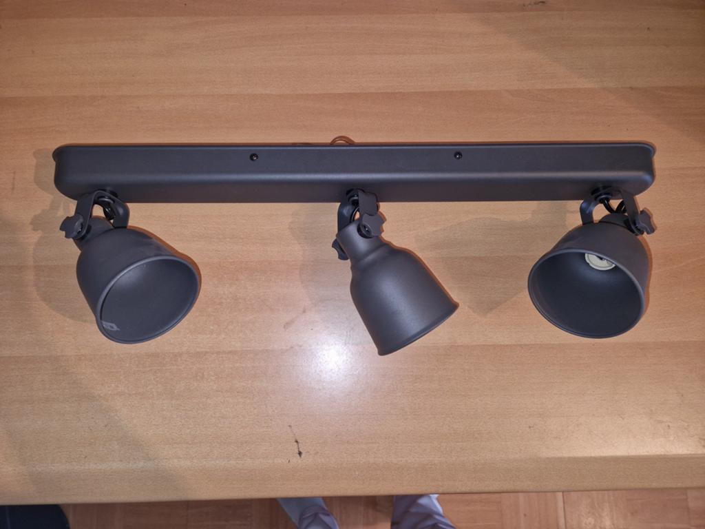 Ikea hektar plafondrail 3 spots plafondlamp, Ophalen, Zo goed als nieuw