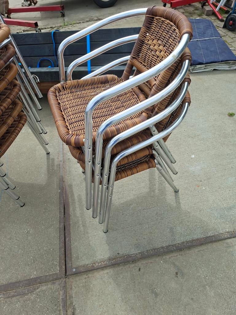 12 rieten horeca stoelen met gebruikssporen, Gebruikt, Bruin, Ophalen of Verzenden, A