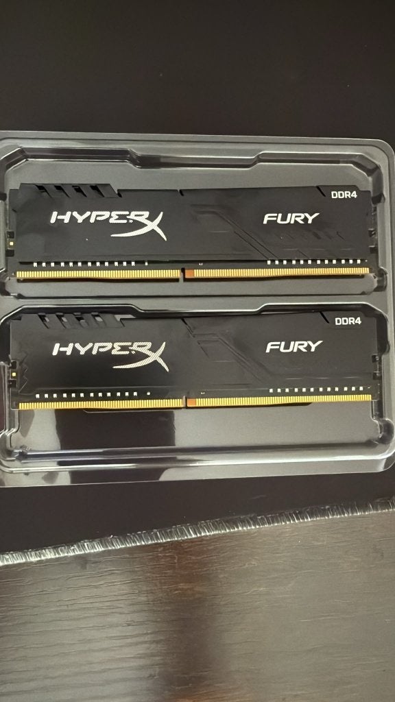 HyperX fury DDR4 4gb 2*, Computers en Software, RAM geheugen, DDR4, 8 GB, Ophalen of Verzenden, Zo goed als nieuw