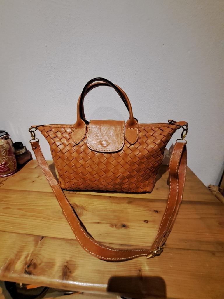 Genuine leather bag, Ophalen of Verzenden, Zo goed als nieuw, Bruin, Schoudertasje