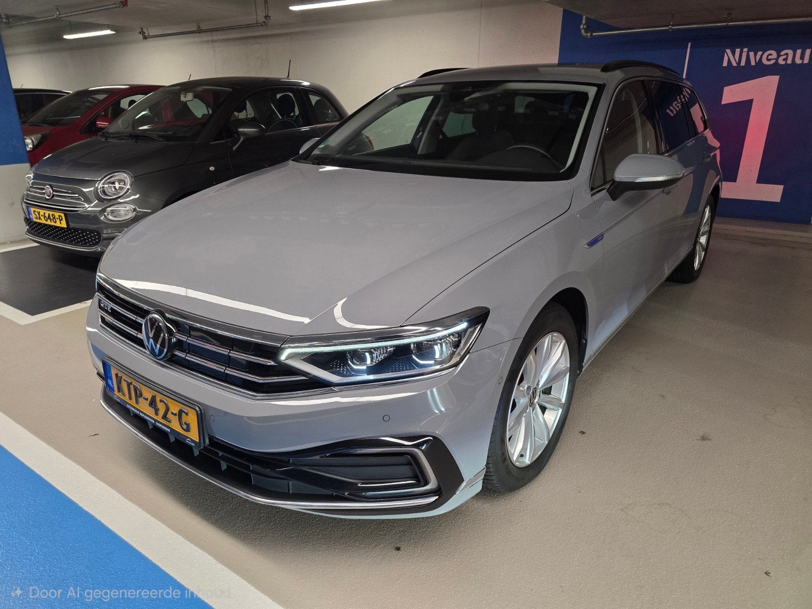 Volkswagen Passat 1.4 TSI Phev 218pk 6-DSG 2022 Moonstone, Electronic Stability Program (ESP), Euro 6, Plug-in hybride, Grijs