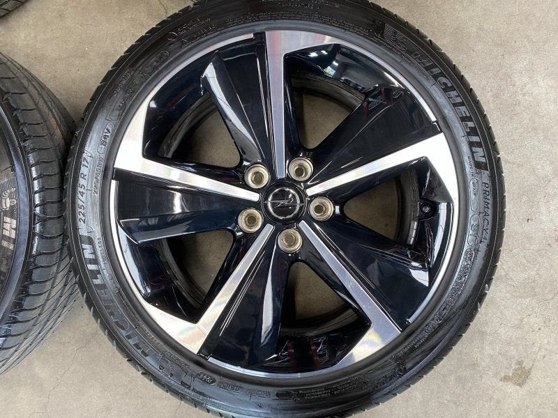 NIEUW 17 inch originele velgen + zomerbanden Opel Astra L, Gebruikt, -, -, Banden en Velgen