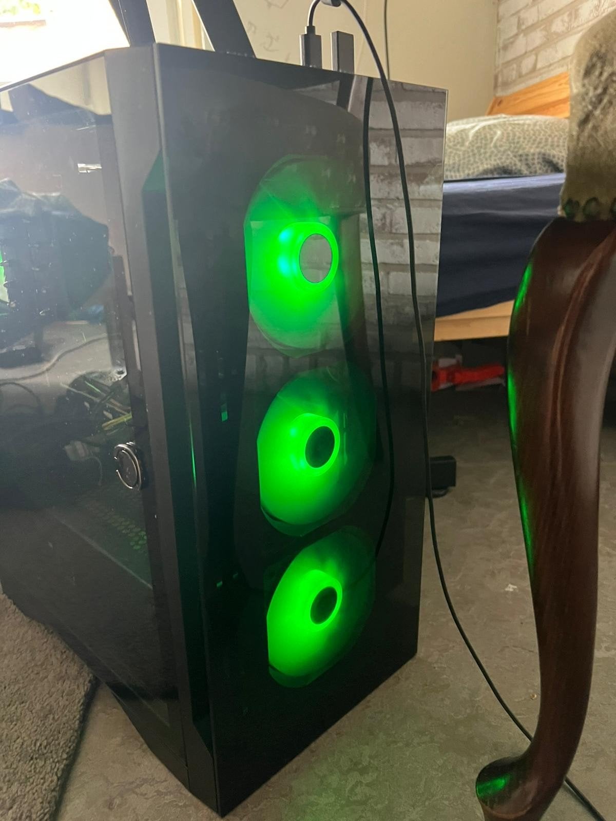 Foto 3 van Gaming PC Ryzen 5 5600, GTX 1060 6GB, 16GB DDR4, SSD500/HDD6