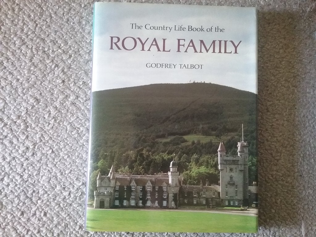 The Country Life Book of the Royal Family / G Talbot (1980), Ophalen of Verzenden, Zo goed als nieuw, Buitenland, Tijdschrift of Boek