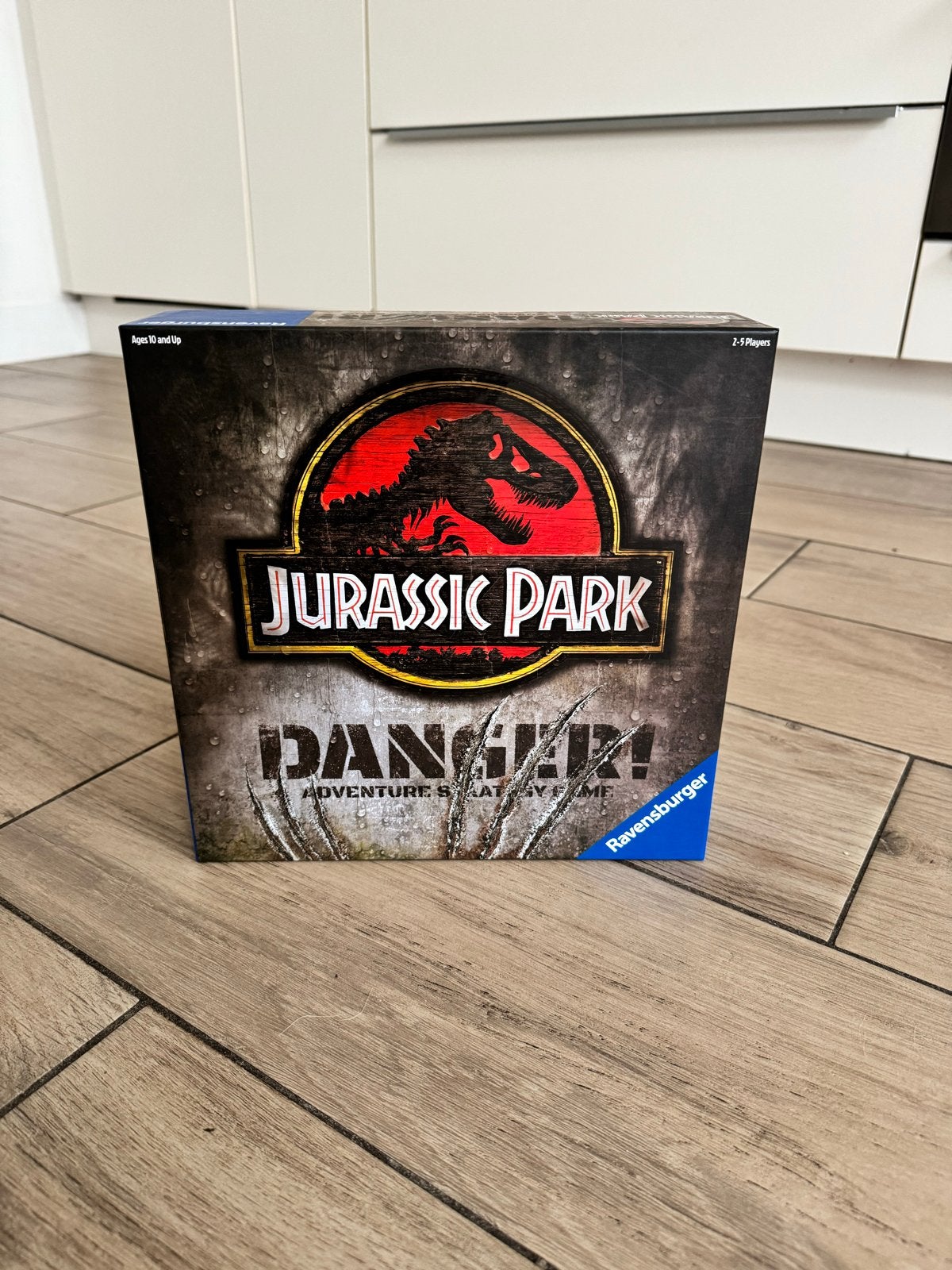 Jurassic Park Danger! Bordspel - Overleef de Dinosauriërs!, Drie of vier spelers, Ophalen of Verzenden, Zo goed als nieuw
