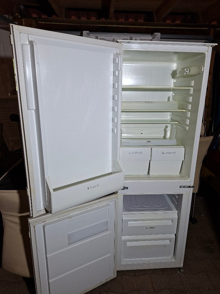 koel- /vriescombinatie, Witgoed en Apparatuur, Ophalen, Gebruikt, 200 liter of meer, Met aparte vriezer