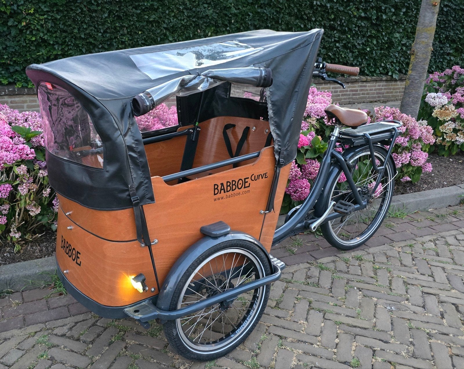 Babboe Curve-E elektrische bakfiets met regentent, Gebruikt, Huif, 2 kinderen, Ophalen