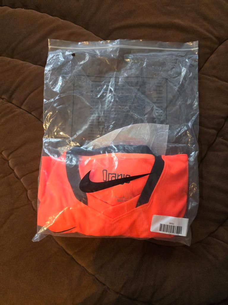 Nike KNVB Oranje Training Shirt - Nieuw met labels, Ophalen, Maat 48/50 (M), Nike, Nieuw