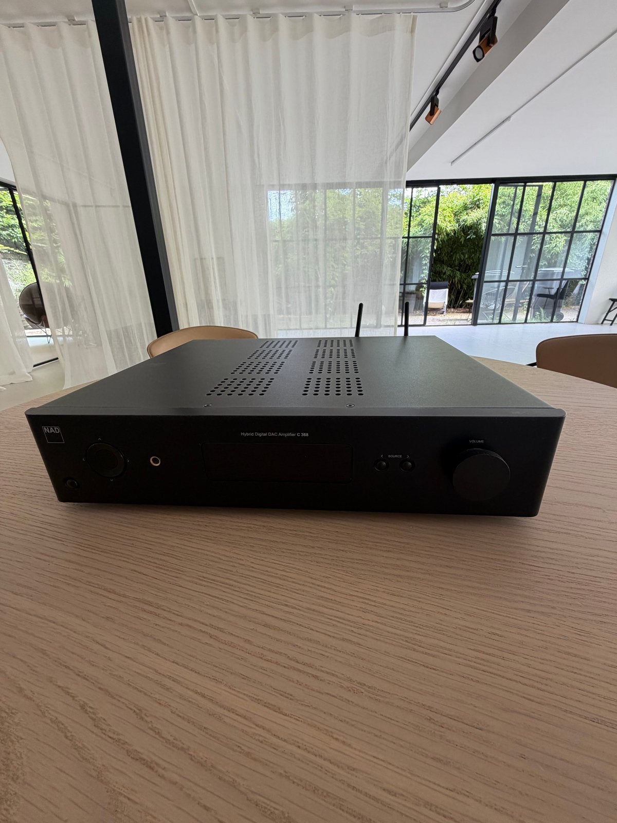 NAD C 368 Hybrid Digital DAC Versterker - Zo goed als nieuw, Audio, Tv en Foto, Versterkers en Receivers, Zo goed als nieuw, 60 tot 120 watt