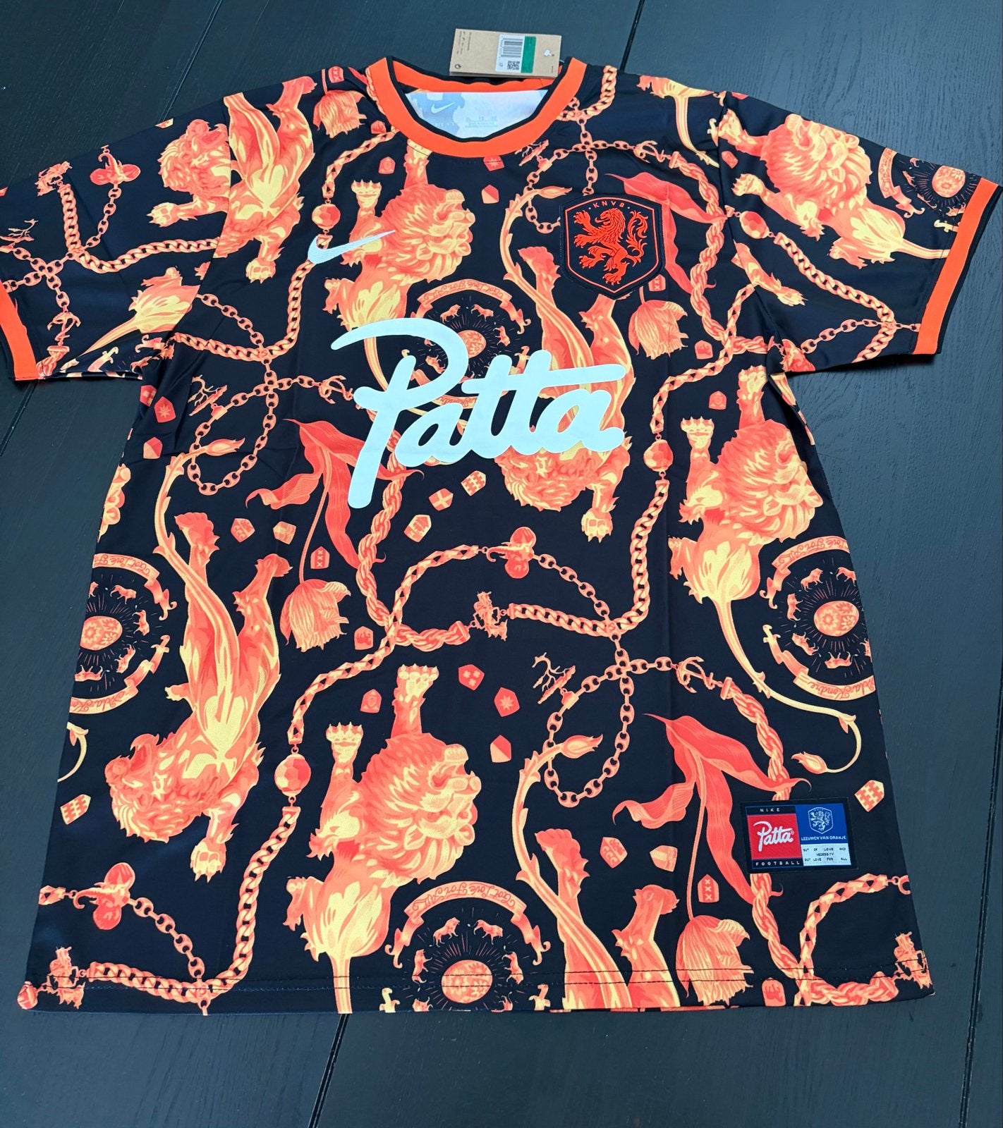 Nike Patta x KNVB Leeuwen van Oranje Voetbalshirt XL Nieuw, Verzenden, Nieuw, Maat 56/58 (XL), Meerkleurig