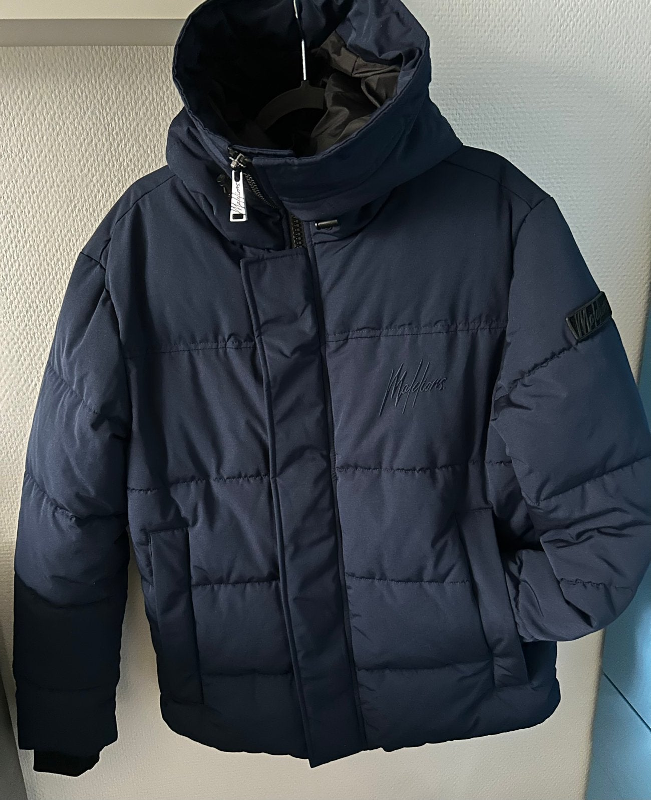 Malelions winterjas navy maat S. Nieuw met kaartje, Ophalen of Verzenden, Nieuw, Maat 46 (S) of kleiner, Blauw