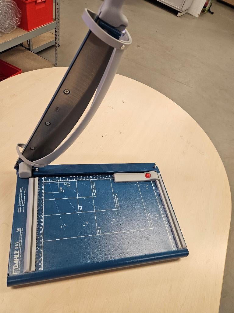 dahle snijmachine 561, Ophalen, Zo goed als nieuw