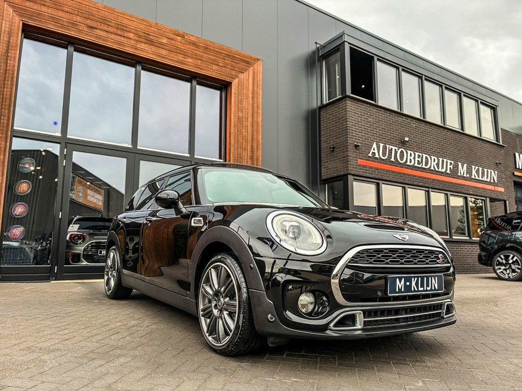 Mini Mini Clubman 2.0 Cooper S Chili F1 aut/lounge/camera/hk, Auto's, Mini, 1998 cc, Gebruikt, Zwart, 1390 kg