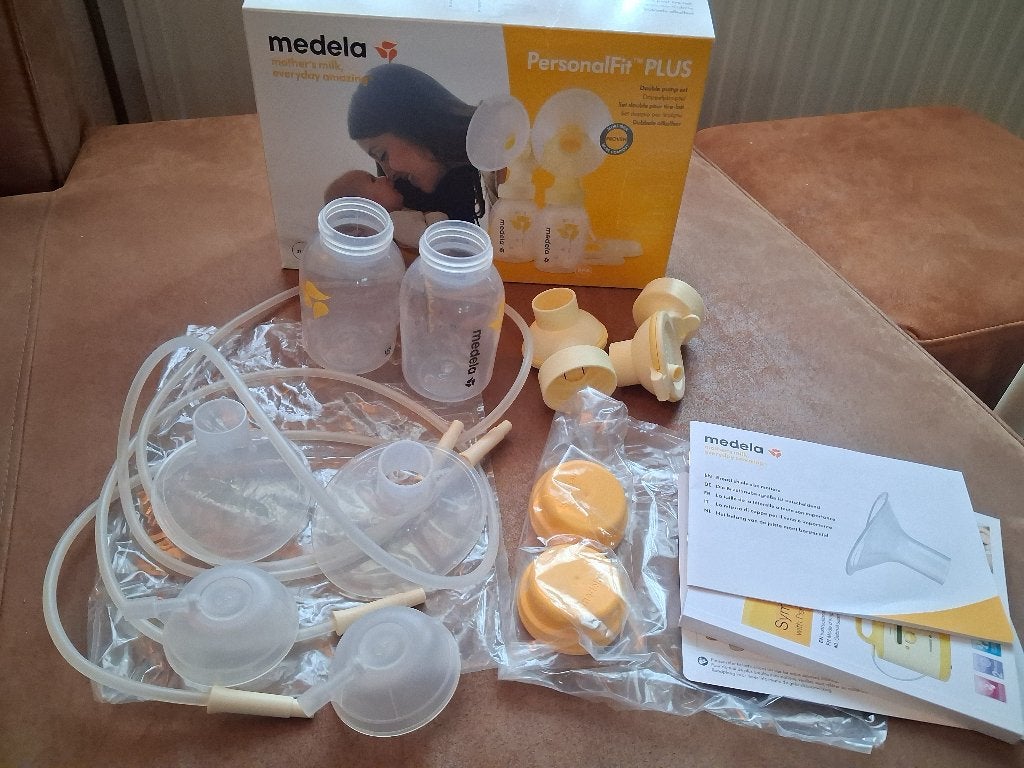 Medela dubbele afkolfset, Ophalen of Verzenden, Gebruikt, Borstkolf, Medela