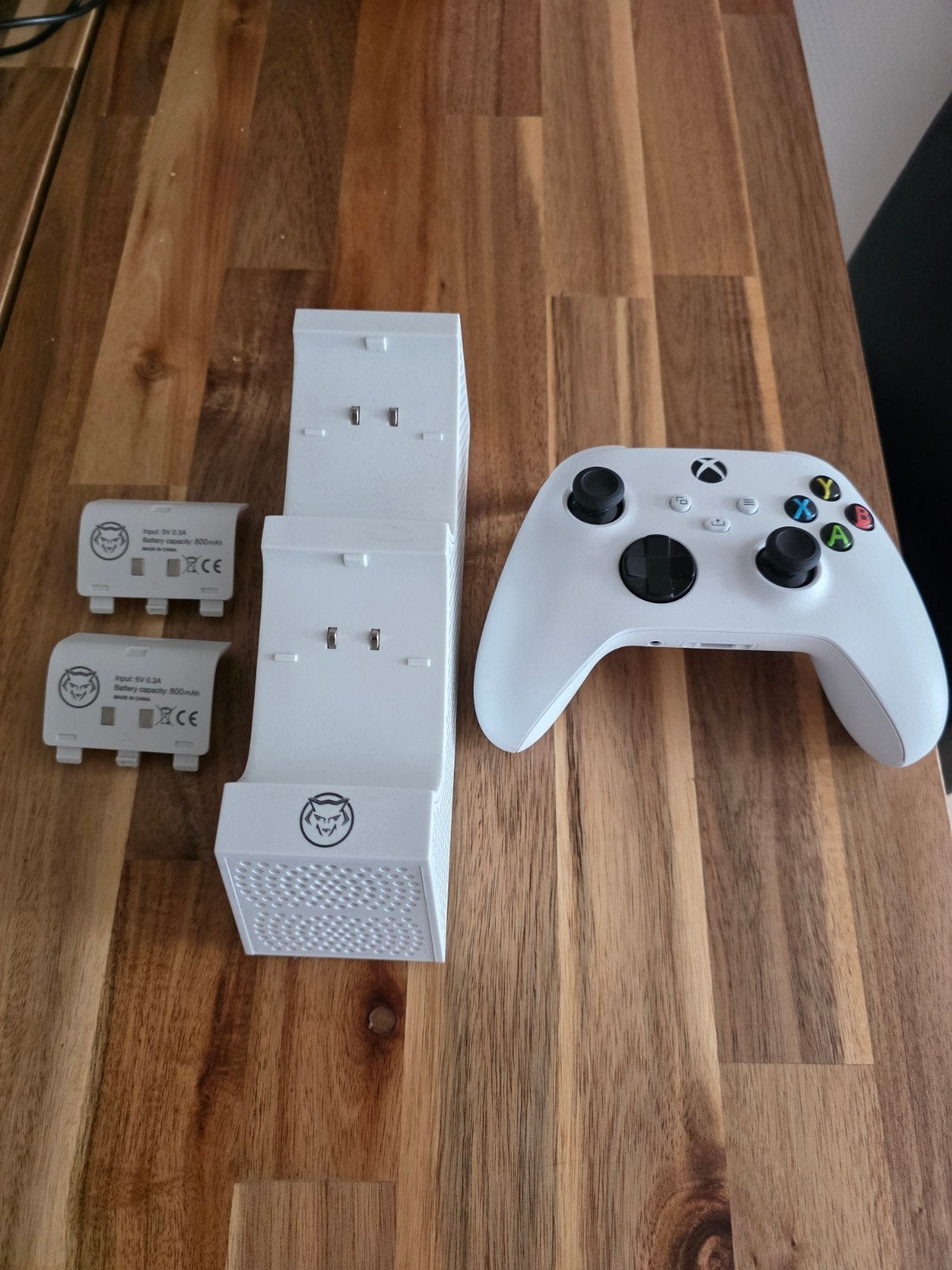 Xbox Series X/S Controller met Oplaadstation en Batterijen, Spelcomputers en Games, Spelcomputers | Xbox | Accessoires, Xbox Series S