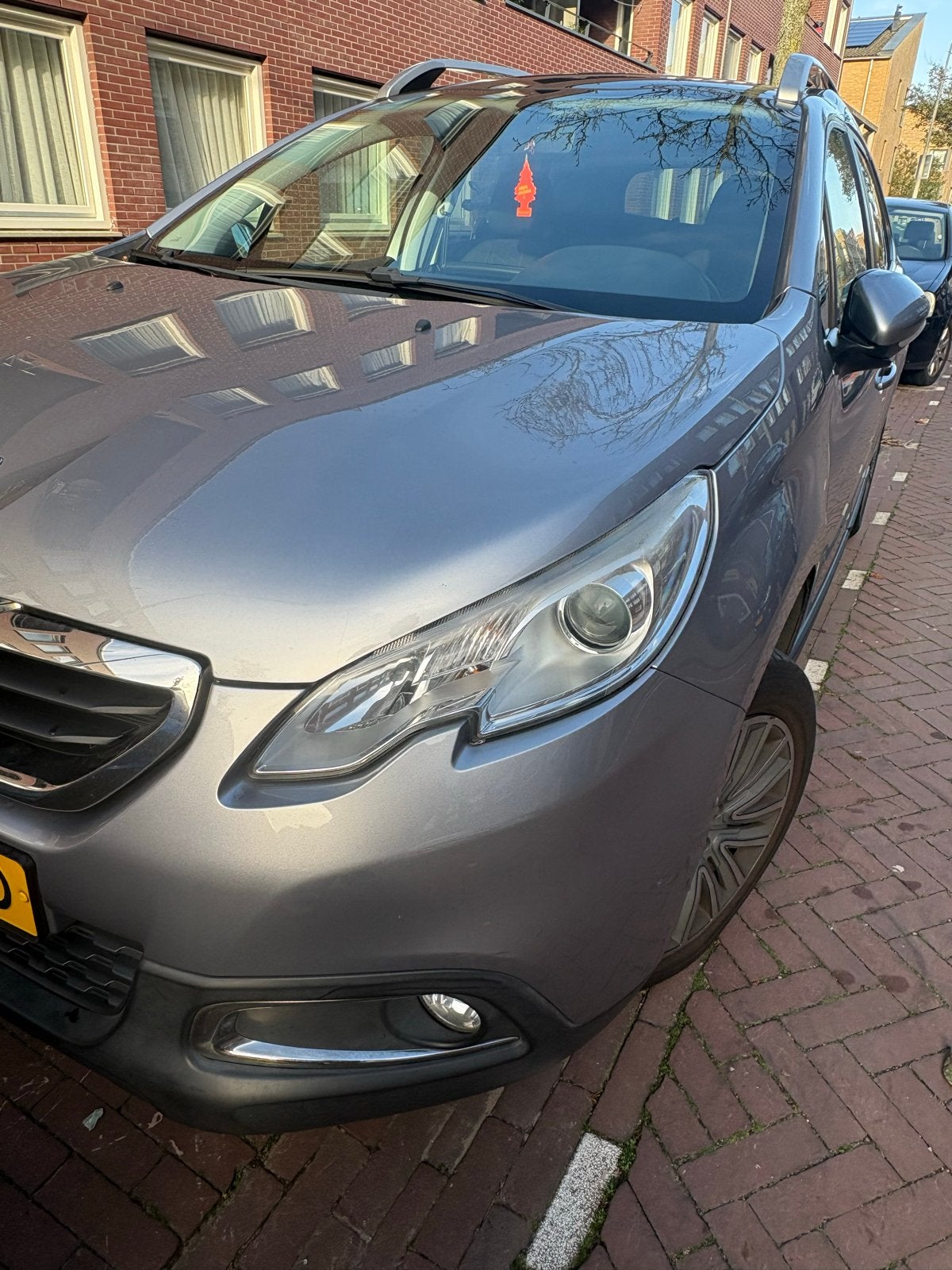 Peugeot 2008 1.2 2016 Grijs met panoramadak, Ophalen, Peugeot