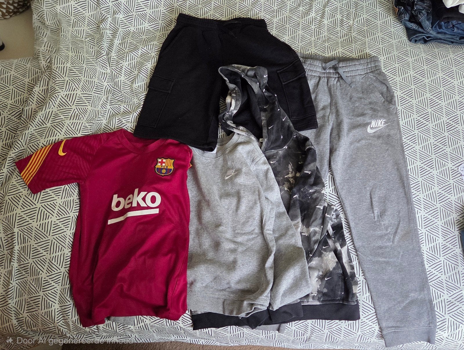 Sportief kledingpakket maat 140 Nike en FC Barcelona izgs!, Overige typen, Ophalen of Verzenden, Zo goed als nieuw, Nike