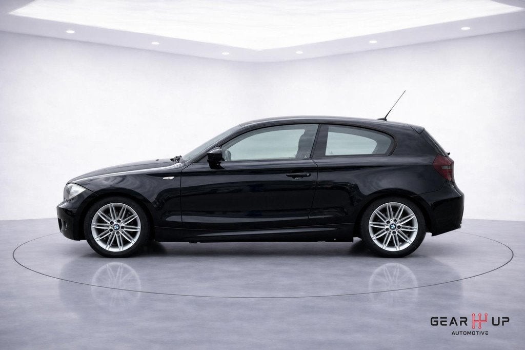 BMW 1-serie 116i M SPORT PAKKET|CLIMA|CRUISE|LM|APK|NAP|, 1-Serie, Euro 5, Achterwielaandrijving, 4 cilinders
