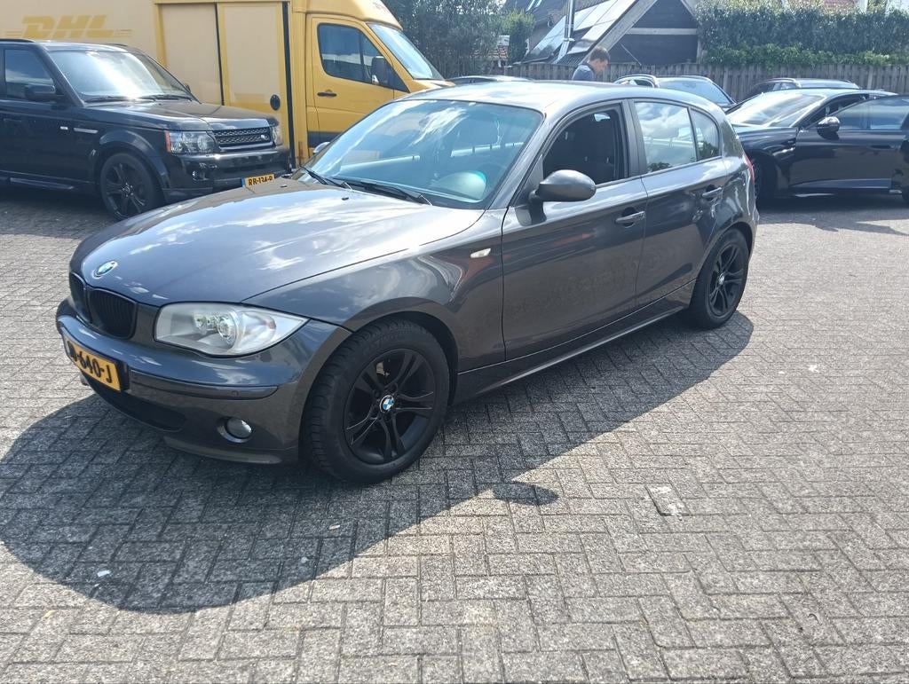BMW 2005 Grijs, Auto's, Achterwielaandrijving, 1995 cc, 150 pk, 665 kg