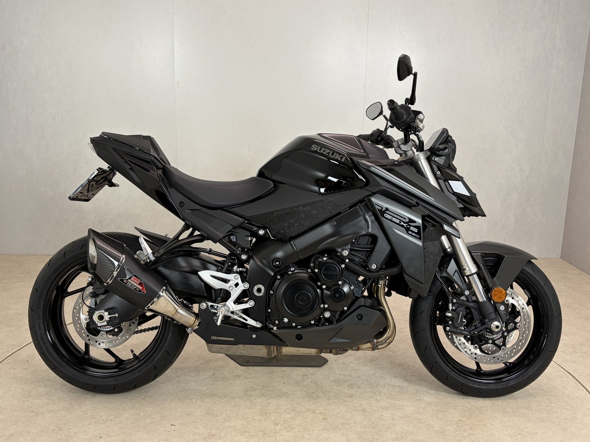 Suzuki GSX -S950 (bj 2026), Lange Dreef 12
4131NH  Vianen, NL, Suzuki, Bedrijf, Klantenservice@suzuki.nl