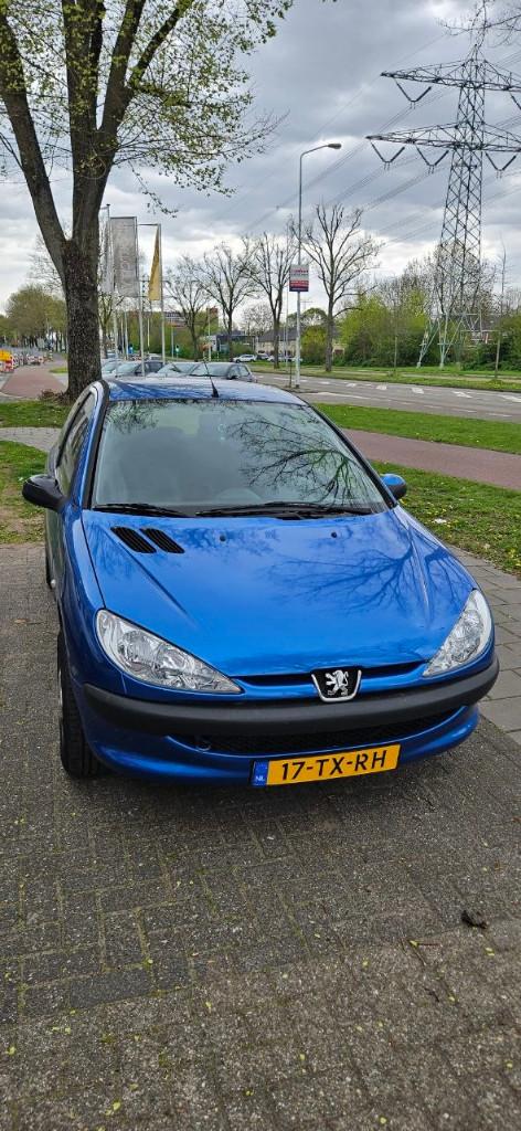 Peugeot 206 1.4 3D 2007 Blauw, Auto's, Voorwielaandrijving, 31 €/maand, 4 cilinders, Blauw