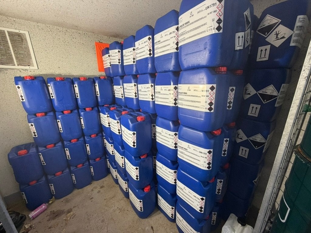 jerrycan 20 liter, Minder dan 75 liter, Ophalen, Zo goed als nieuw, Kunststof