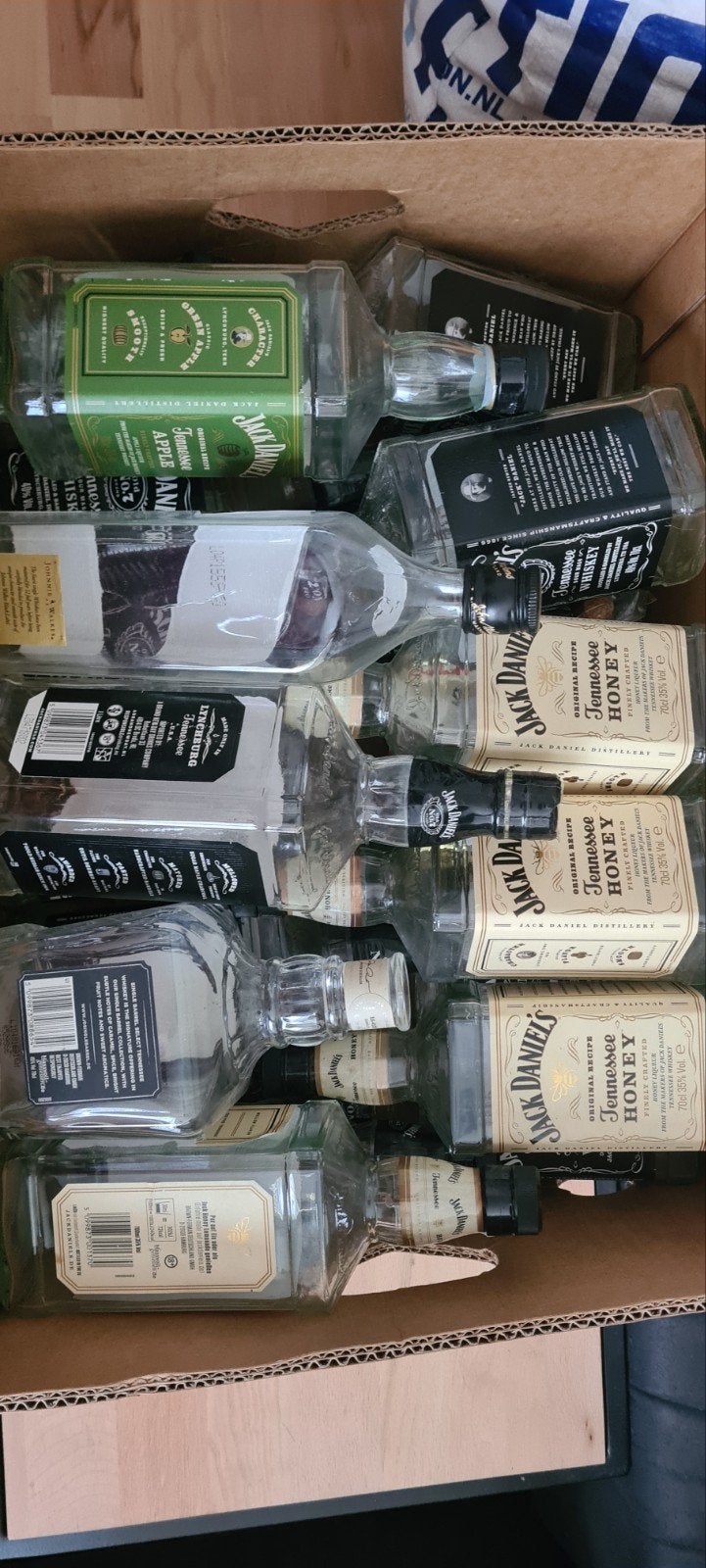 Jack daniels flessen - knutselen, Ophalen