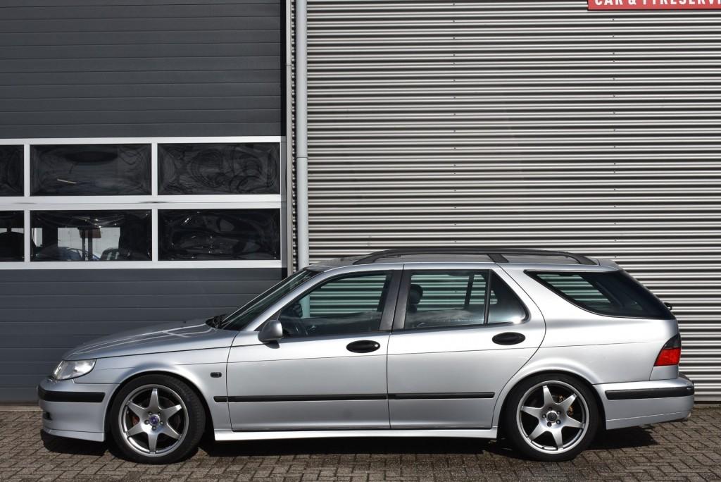 Saab 9-5 2.3 TURBO AERO / TROLL / HIRSCH / GEREVISEERD / AUT, Auto's, Saab, Gebruikt, 4 cilinders, 2290 cc, Lederen bekleding