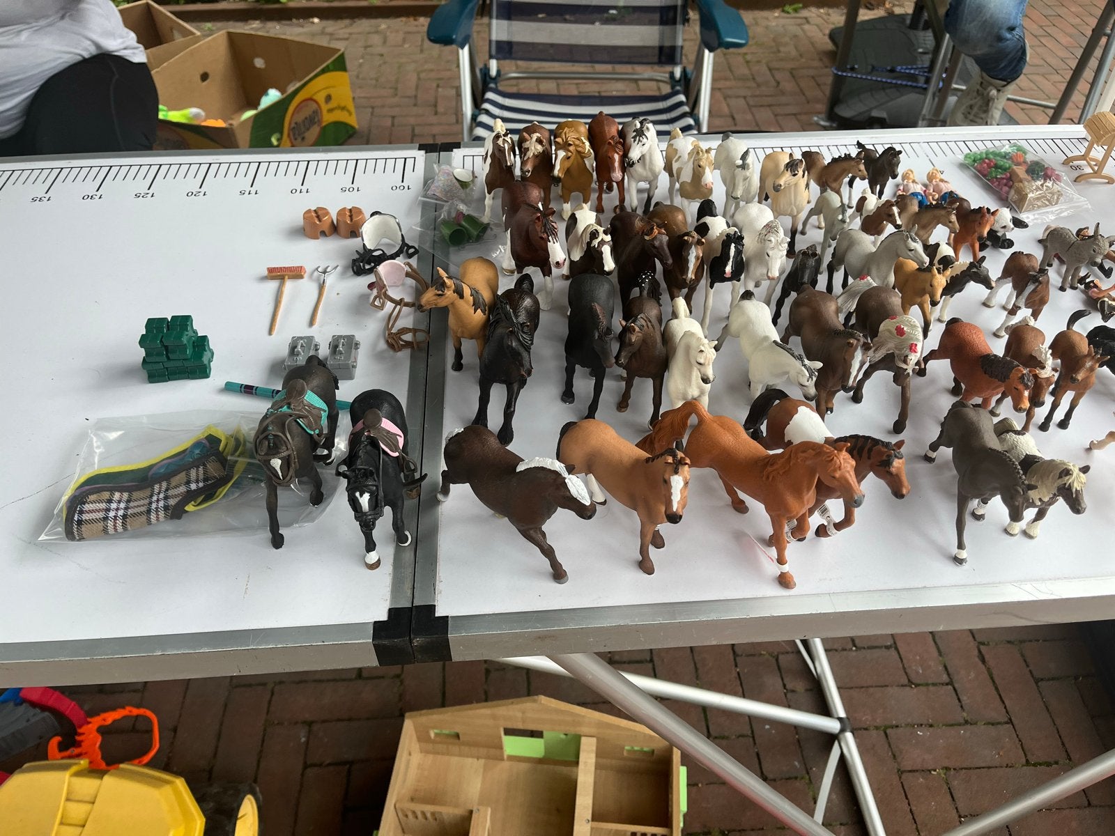 Grote Schleich collectie met paarden, figuren en stallen, Ophalen, Gebruikt, Jongen of Meisje