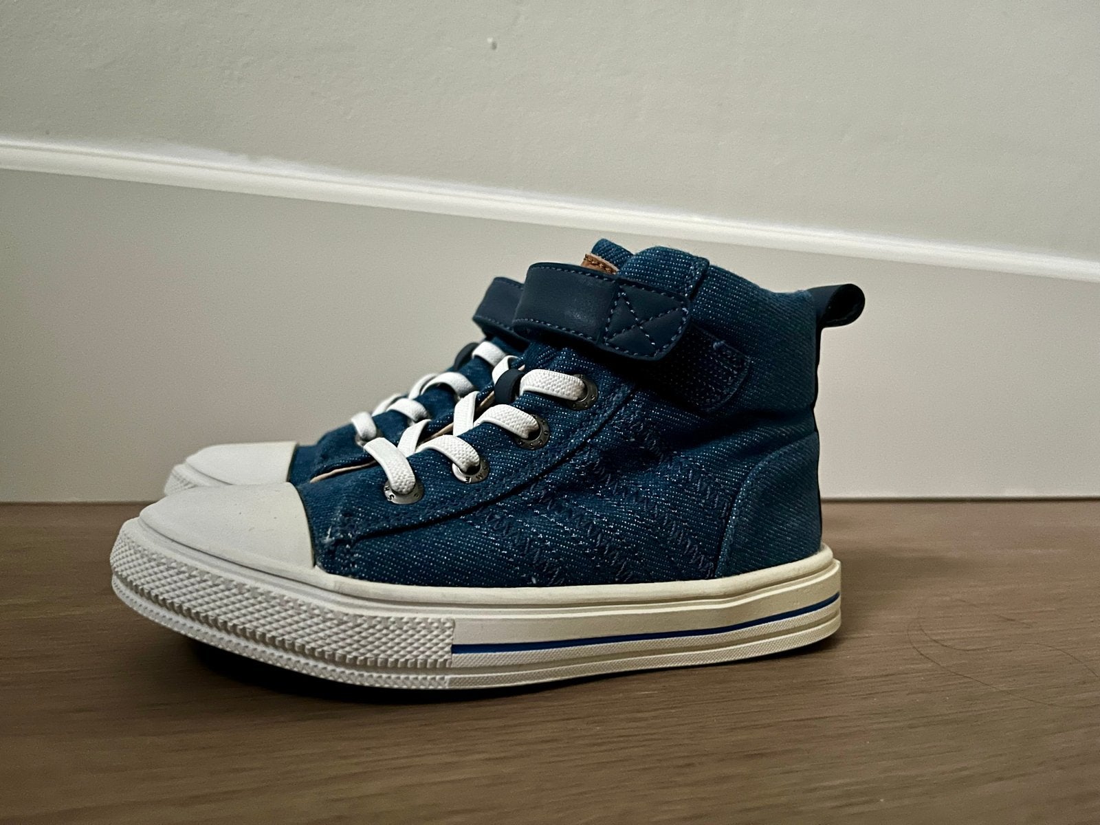 Gloednieuwe Shoesme sneakers maat 27, Ophalen of Verzenden, Nieuw, Jongen of Meisje, Schoenen