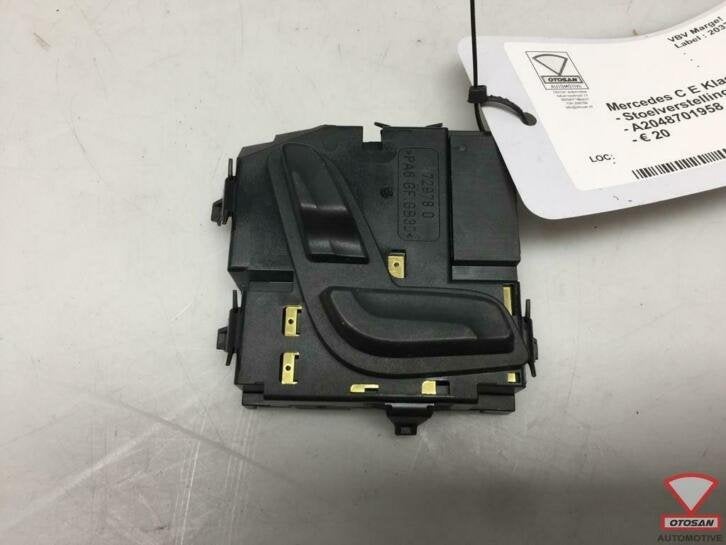 mercedes c e w204 w212 stoelverstelling schakelaar a20487019, Auto-onderdelen, Gebruikt, Mercedes-Benz AG, Mercedes-Benz, Ophalen of Verzenden