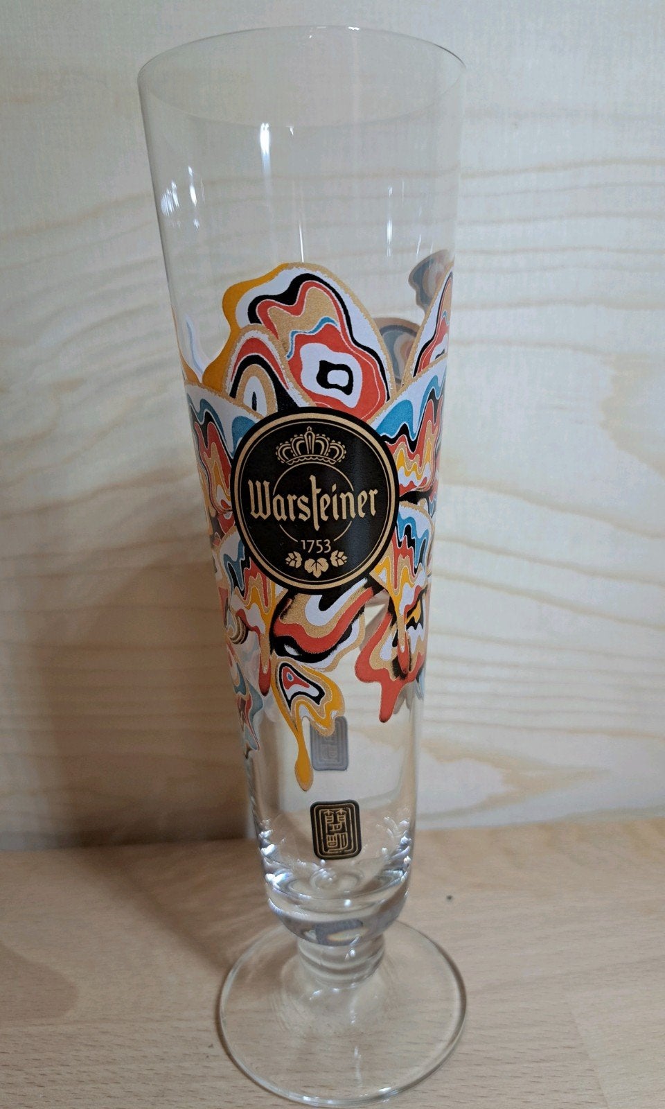 Warsteiner - Art Collection - tulpglas, Verzamelen, Biermerken, Ophalen of Verzenden, Zo goed als nieuw, Glas of Glazen, Overige merken