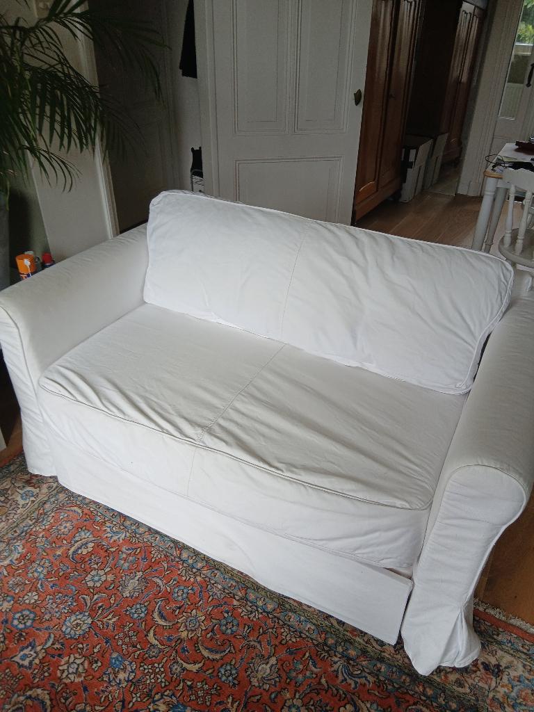 Slaapbank Ikea, Huis en Inrichting, Slaapkamer | Slaapbanken, Ophalen, Gebruikt, Wit, Tweepersoons