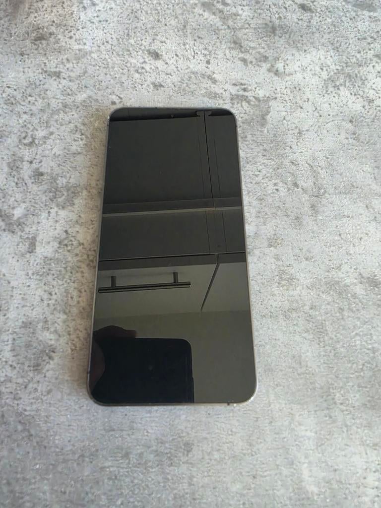 Samsung Galaxy S24 - Zo goed als nieuw, 100% batterij, Ophalen, Galaxy S24, Zwart, Touchscreen