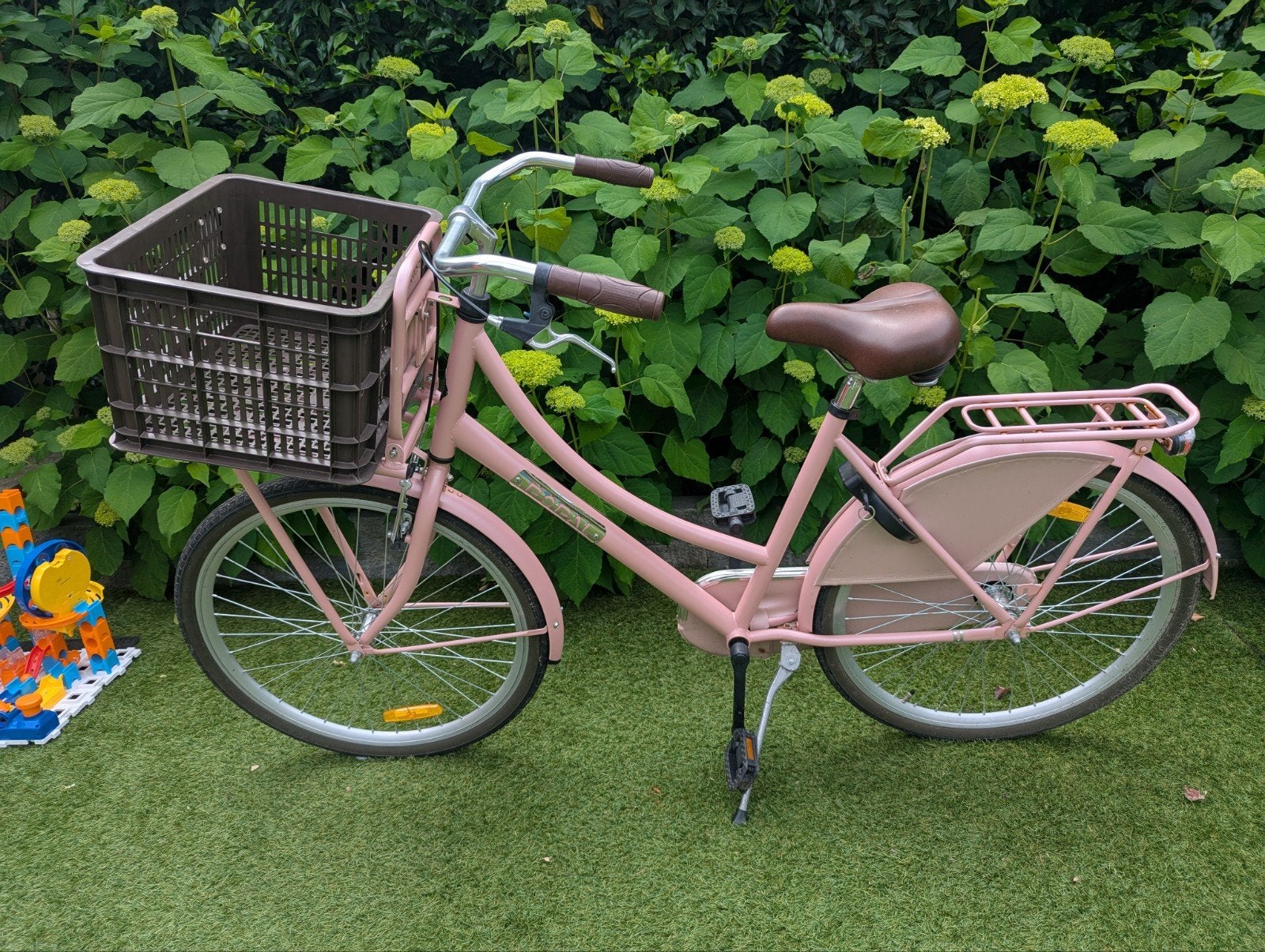Popal Daily Dutch basic meisjesfiets, 26 inch, roze, zgan, Fietsen en Brommers, Fietsen | Meisjes, Ophalen, Zo goed als nieuw