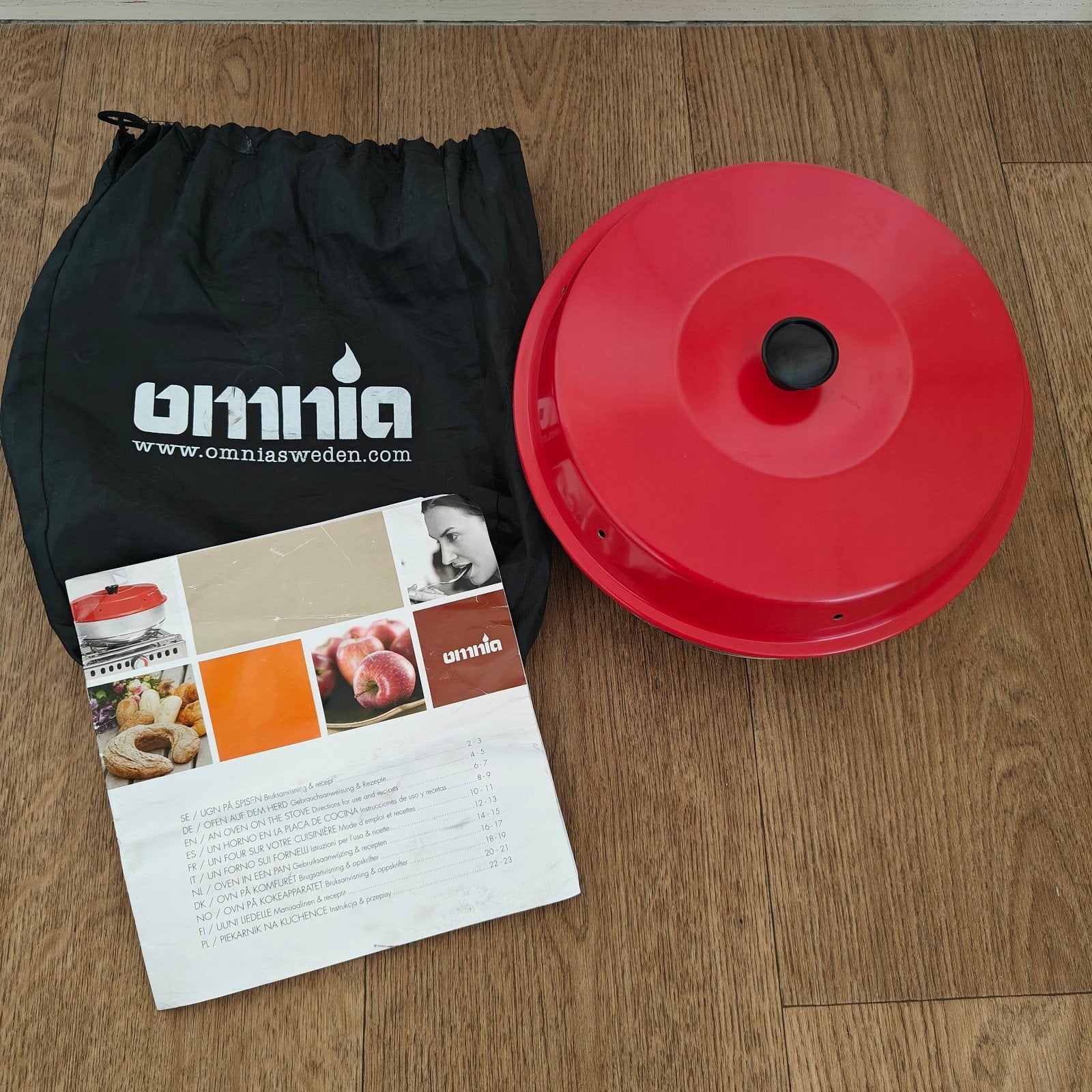 Omnia Camping Oven met accessoires, Ophalen of Verzenden, Metaal, Rood, Overige merken