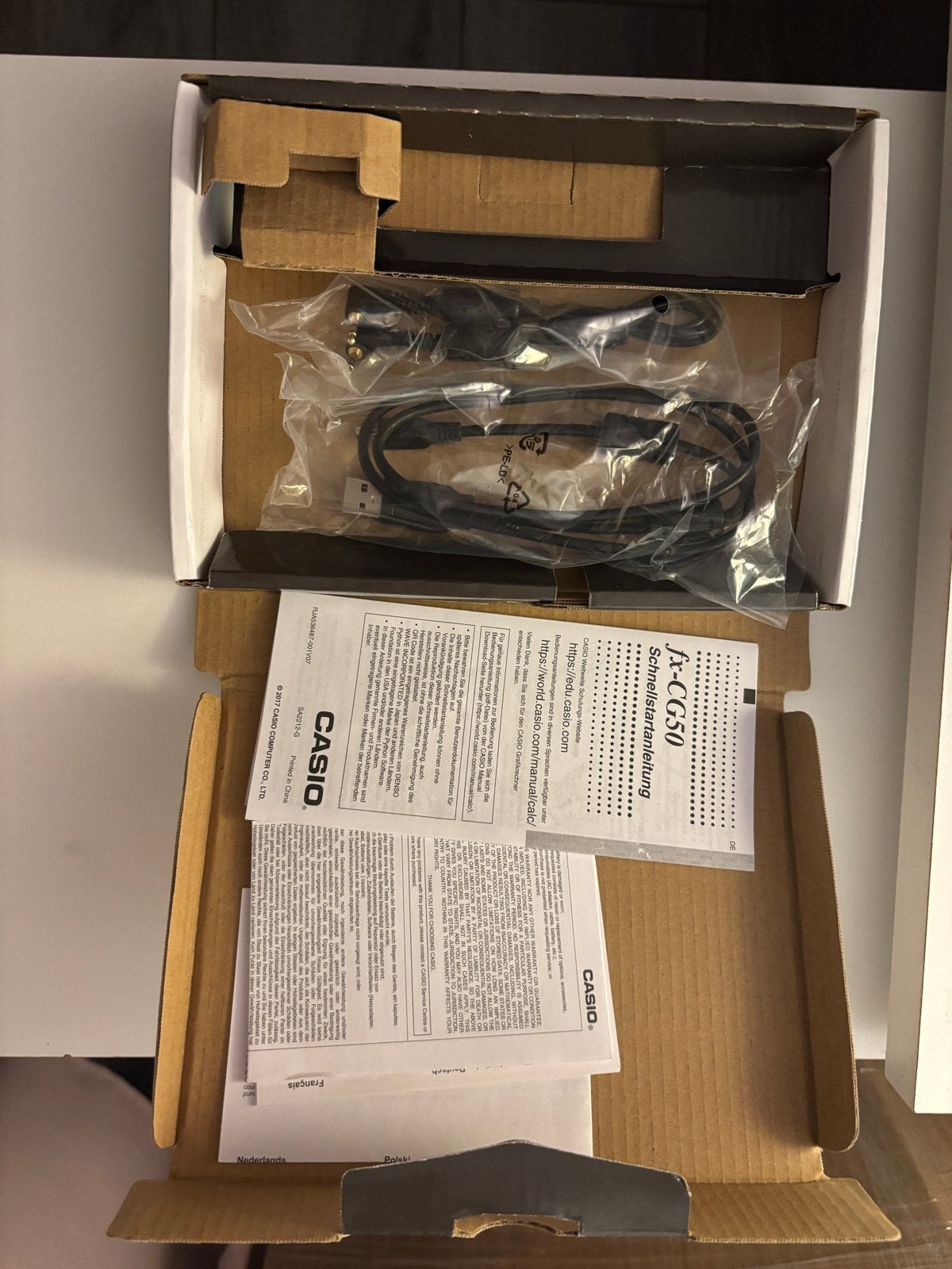 Casio fx-CG50, Diversen, Rekenmachines, Ophalen of Verzenden, Grafische rekenmachine, Zo goed als nieuw