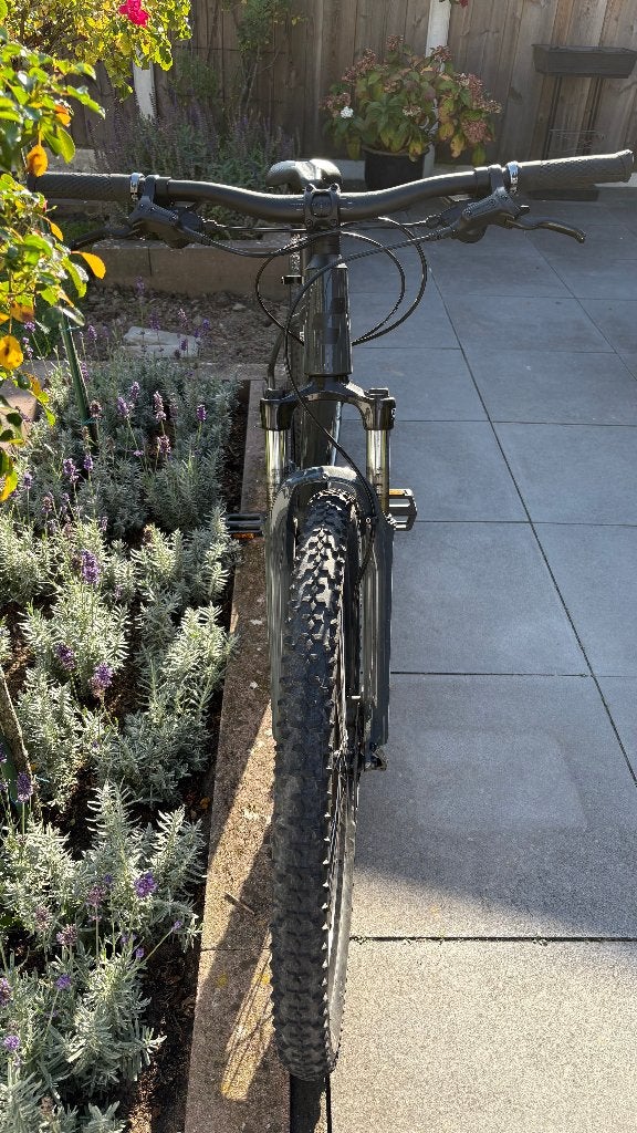 Foto 4 van Mountanbike  - Cube