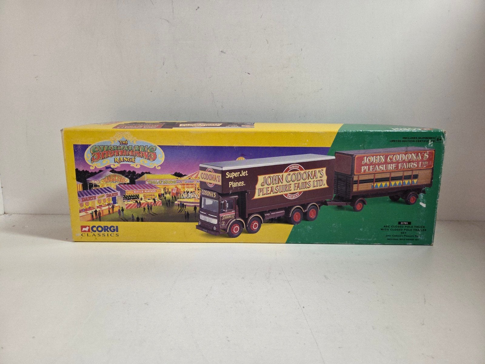Corgi AEC Codona's  Kermis, Corgi, ., Ophalen of Verzenden, Zo goed als nieuw