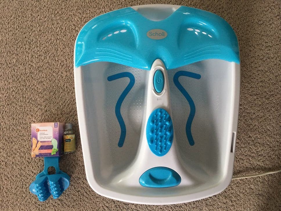 VOETENBADJE MET MASSAGE STAND, Ophalen of Verzenden, Overige typen