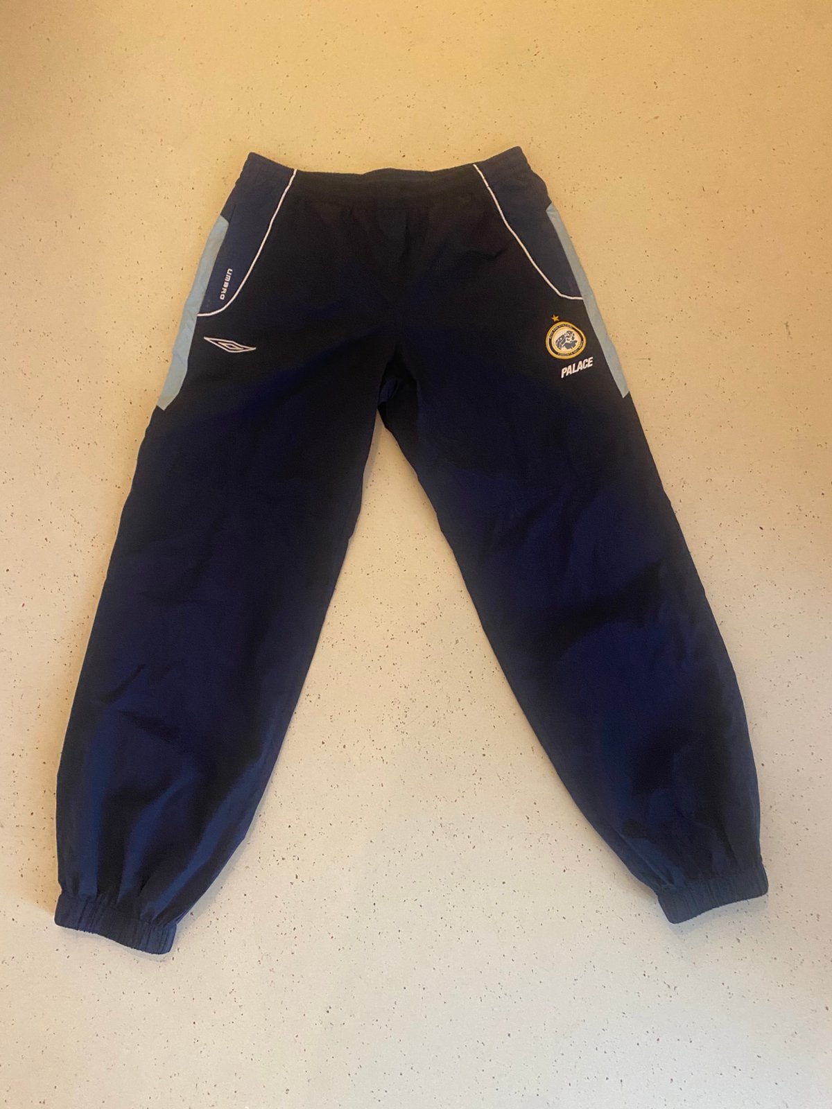 Trackpants Palace x Umbro, Ophalen of Verzenden, Zo goed als nieuw, Maat 56/58 (XL), Blauw