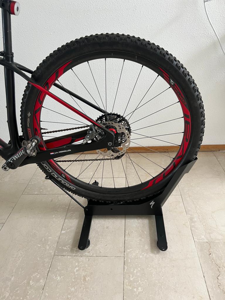 Specislized showroom fietsen standaard MTB RACE fiets, Ophalen of Verzenden, Aluminium, Meer dan 20 versnellingen, Overige merken