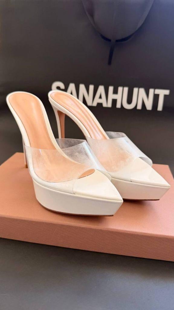 Gianvito Rossi, Kleding | Dames, Schoenen, Nieuw, Schoenen met hoge hakken, Beige, Ophalen of Verzenden