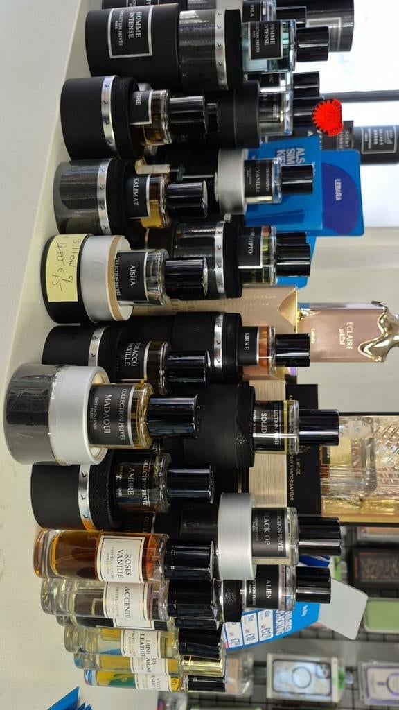 Dubai parfums  diverse, Sieraden, Tassen en Uiterlijk, Uiterlijk | Cosmetica en Make-up, Ophalen