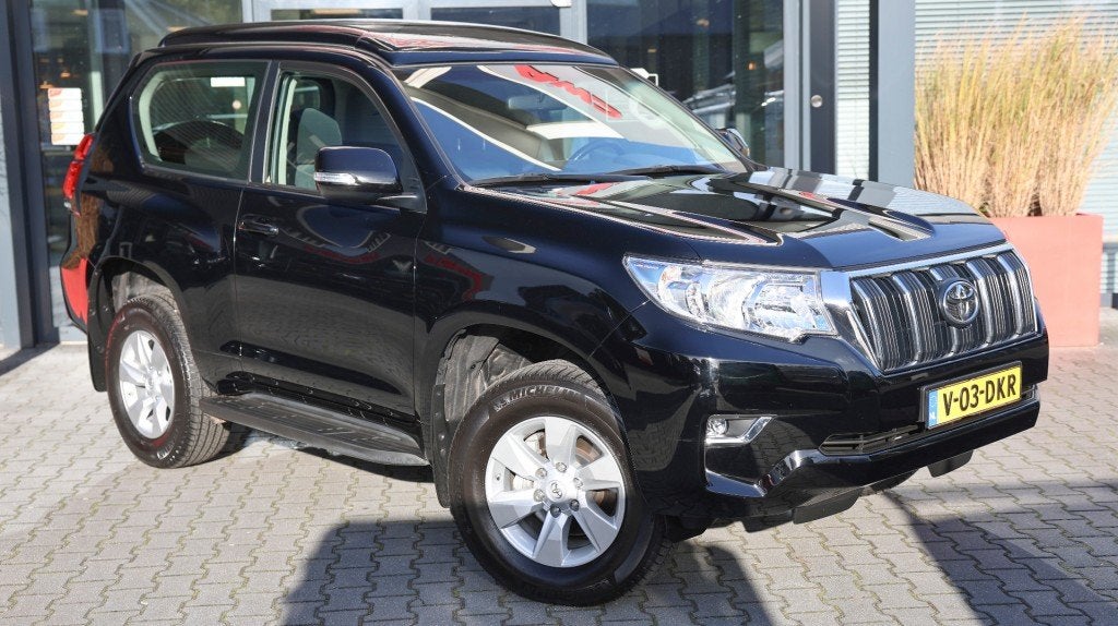 Toyota LANDCRUISER 150 2.8 D-4D 3DRS CHALLENGER A/T VAN, Auto's, Automaat, Gebruikt, 4 cilinders, Met garantie (alle)