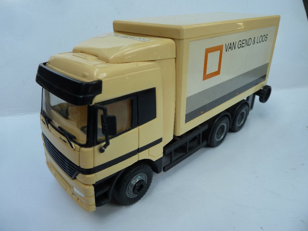 GROTE (23 cm.)PLASTIC TRUCK van: VAN GEND & LOOS (als nieuw), Ophalen of Verzenden, Nieuw, Bus of Vrachtwagen