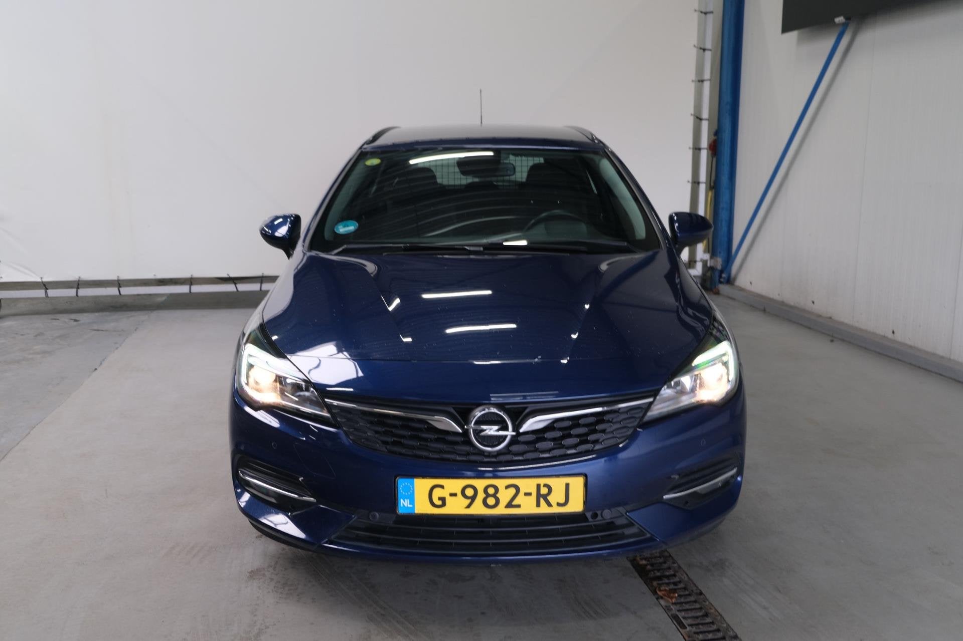 Opel Astra Sports Tourer 1.5 CDTI Business Edition > EXPORT, Voorwielaandrijving, Verwarmde buitenspiegels, Gebruikt, Blauw