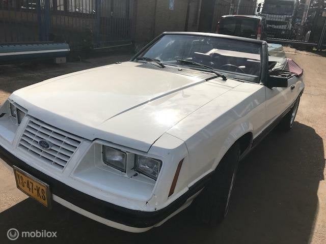 Ford Mustang Cabrio Mustang GLX Cabrio, Auto's, Gebruikt, 4 stoelen, Wit, Leder