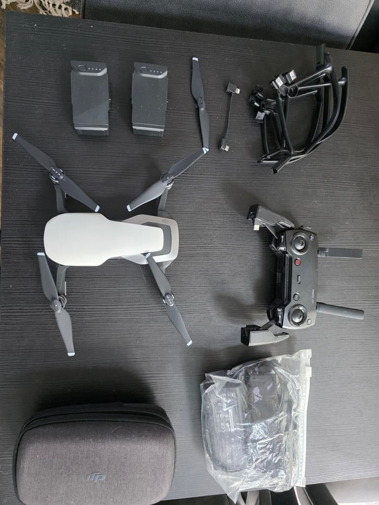 DJI Mavic Mini Fly More Combo Drone Kit, Cameradrone, Zo goed als nieuw, 1 tot 5 kilometer, Minder dan 250 gram