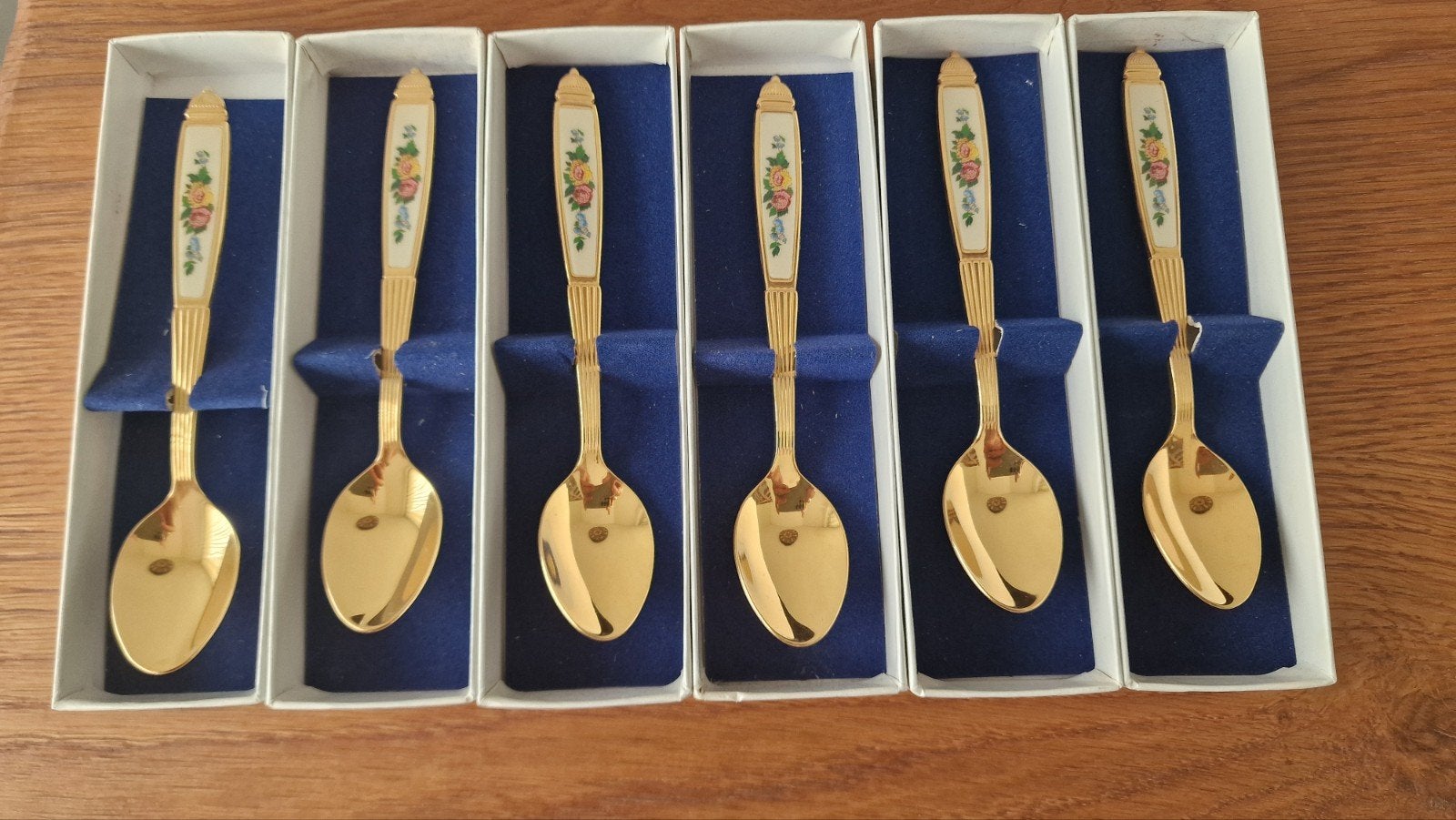 Wedgwood Conway 6 nieuwe vergulde thee/koffie lepeltjes, Ophalen of Verzenden